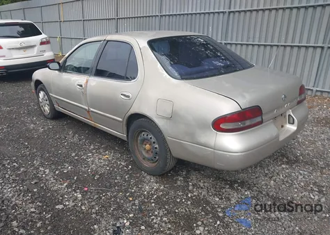 1997 Nissan Altima z USA, uszkodzony, nr VIN 1N4BU31D4VC262180